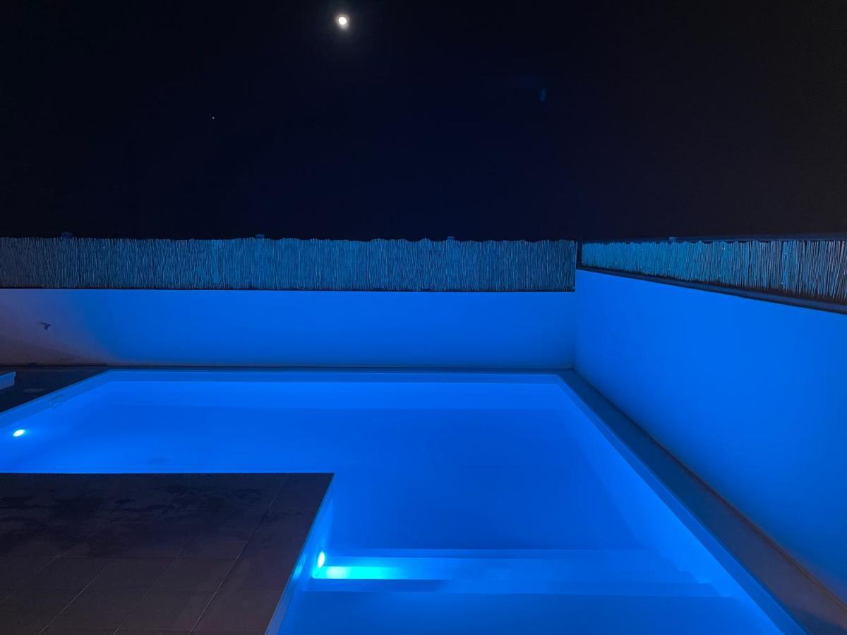 Villa Marie Agradable Y Tranquila Maison Con Piscina コラレホ エクステリア 写真